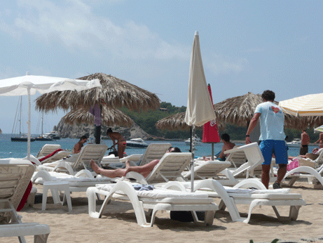 Vista de la entrada al restaurante desde la terraza - Restaurante Es Tancó - San Rafael Ibiza